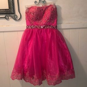 Strapless homecoming dress